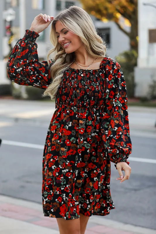 Trendsetter's Closet Romantic Hint Black Floral Mini Dress