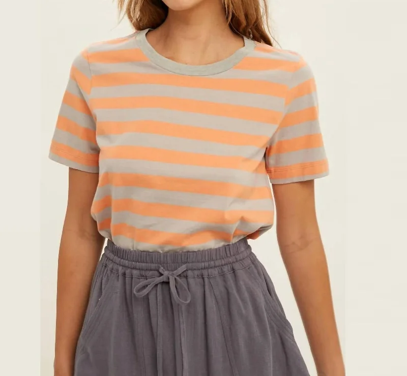 High End Women's Wear Stripe Tee In Coral/grey