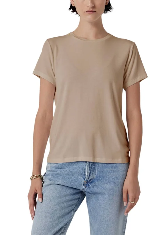 Minimalist Chic Solana Tee Top In Nude