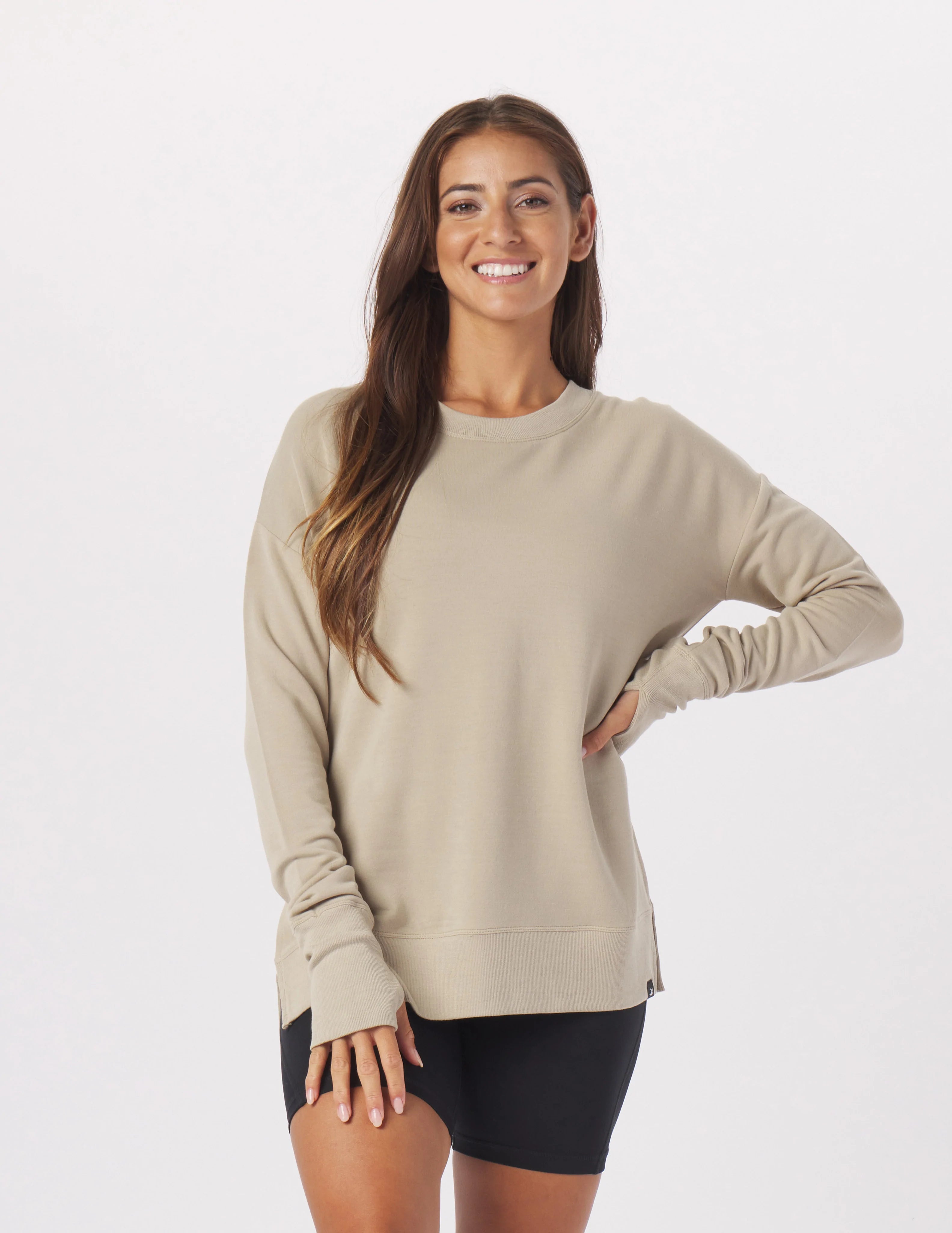 Elegant Styles Lounge Long Sleeve: Linen