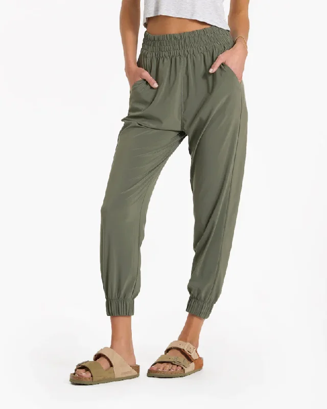 Casual Elegance Women's Villa Jogger