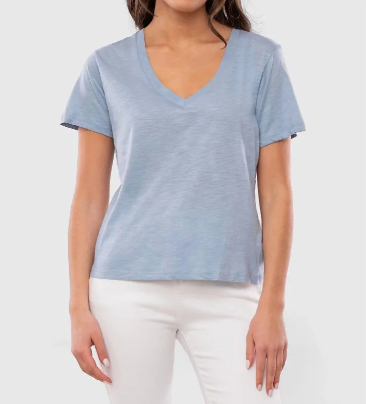 Grab Romantic Date - Night Styles Now Slub V-Neck Tee In Blue