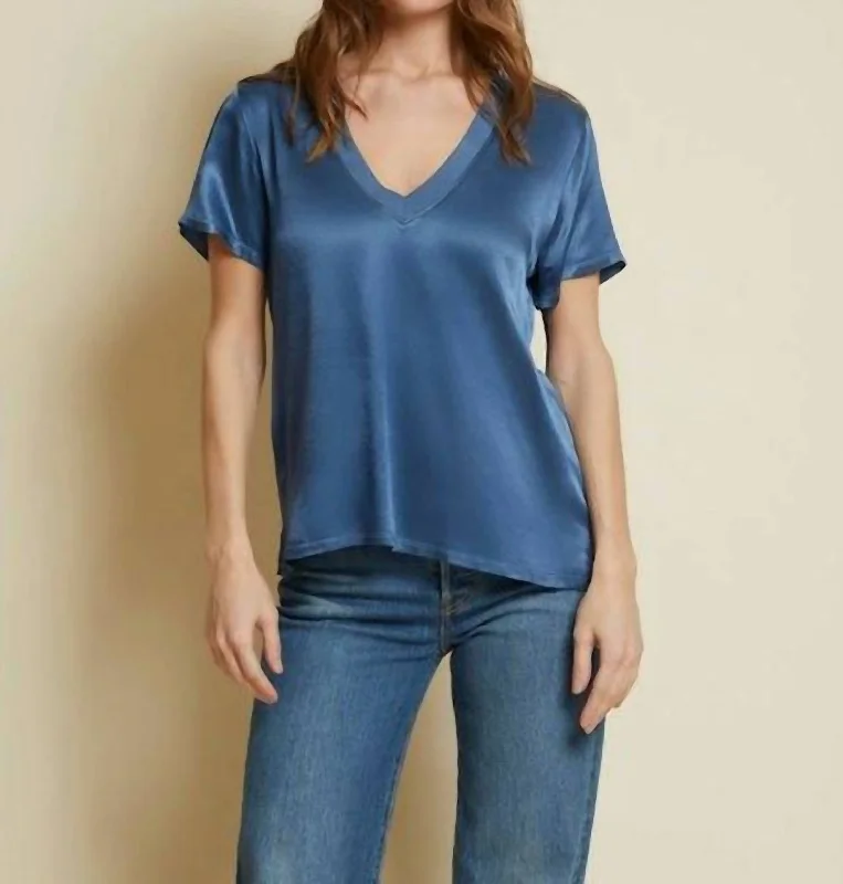 Timeless Elegant June V Neck Tee In Dark Space