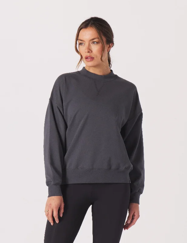 Coastal Beach - Inspired Style Vintage Oversized Crew: Carbon