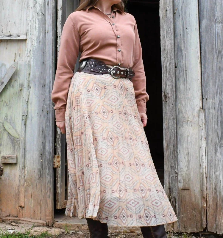 Don't Miss Out Ester Skirt In Beige