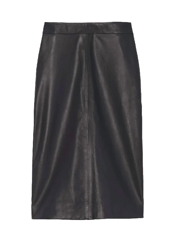 Comfort First Women's Fashion Lianna Leather Skirt In Black