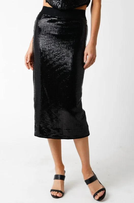 Unleash Your Trendy Side Sequin Midi Skirt In Black