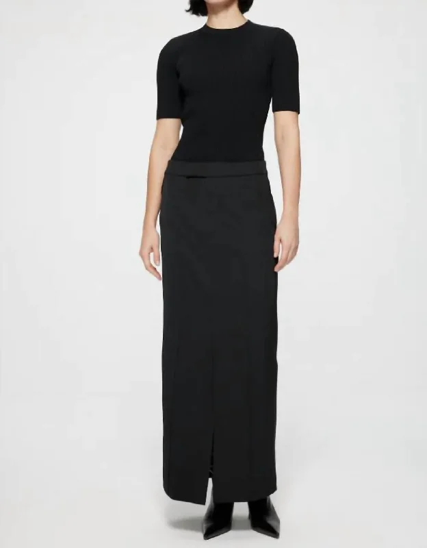 Embrace New Fashion Straight Long Skirt In Black