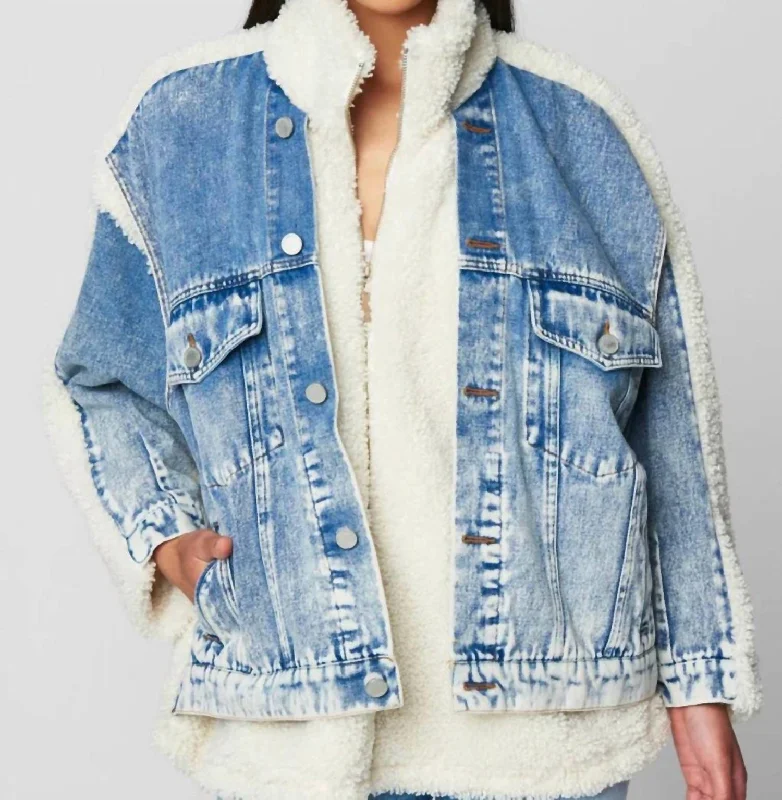 Athleisure Wear Promotion Bear Hug Jacket In Blue And Off White